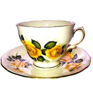 Vintage 1950s Royal Vale Bone China Tea Cup & Saucer Yellow Rose Pattern